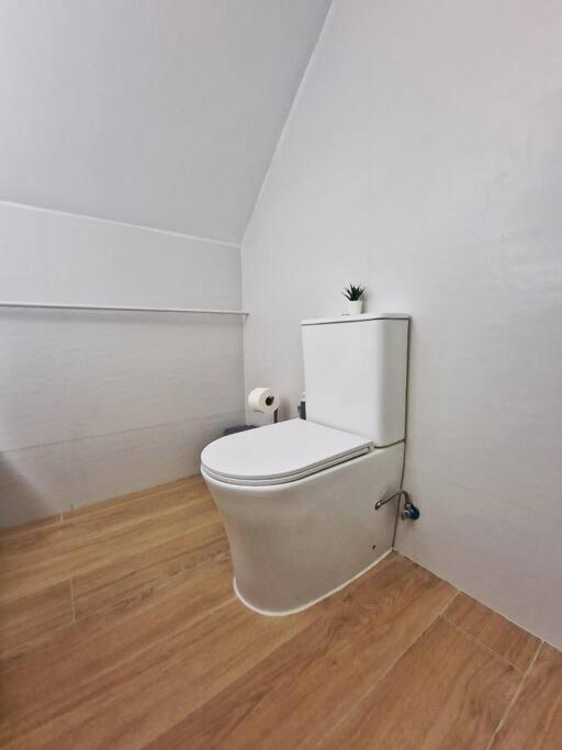 Encantador Duplex Para 6 A 1 Minuto De La Playa Benalmádena Exteriér fotografie