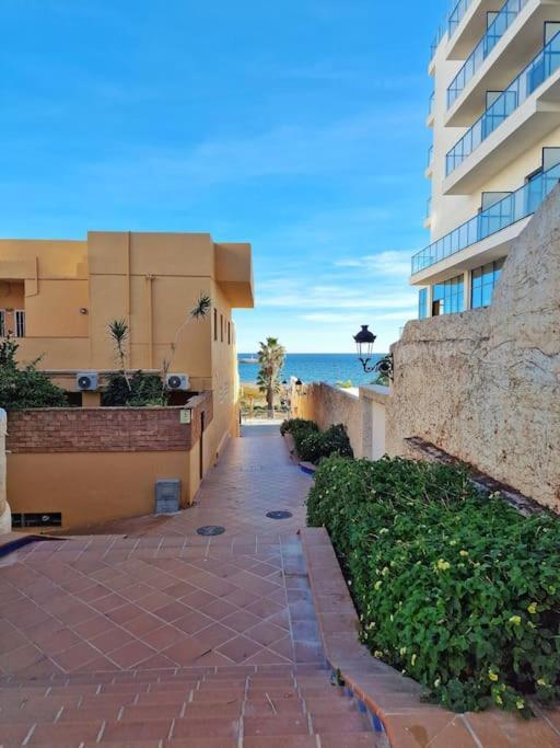 Encantador Duplex Para 6 A 1 Minuto De La Playa Benalmádena Exteriér fotografie