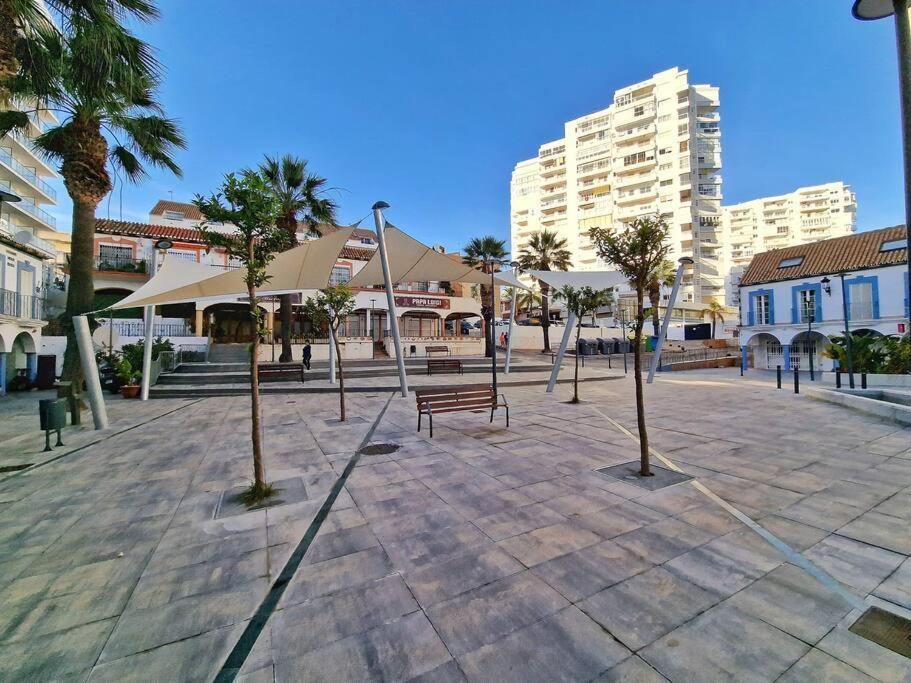 Encantador Duplex Para 6 A 1 Minuto De La Playa Benalmádena Exteriér fotografie