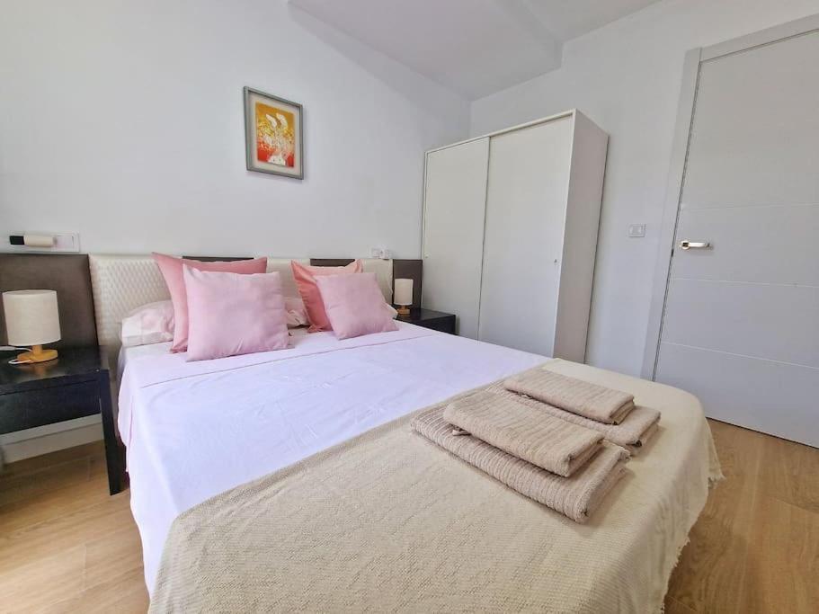 Encantador Duplex Para 6 A 1 Minuto De La Playa Benalmádena Exteriér fotografie