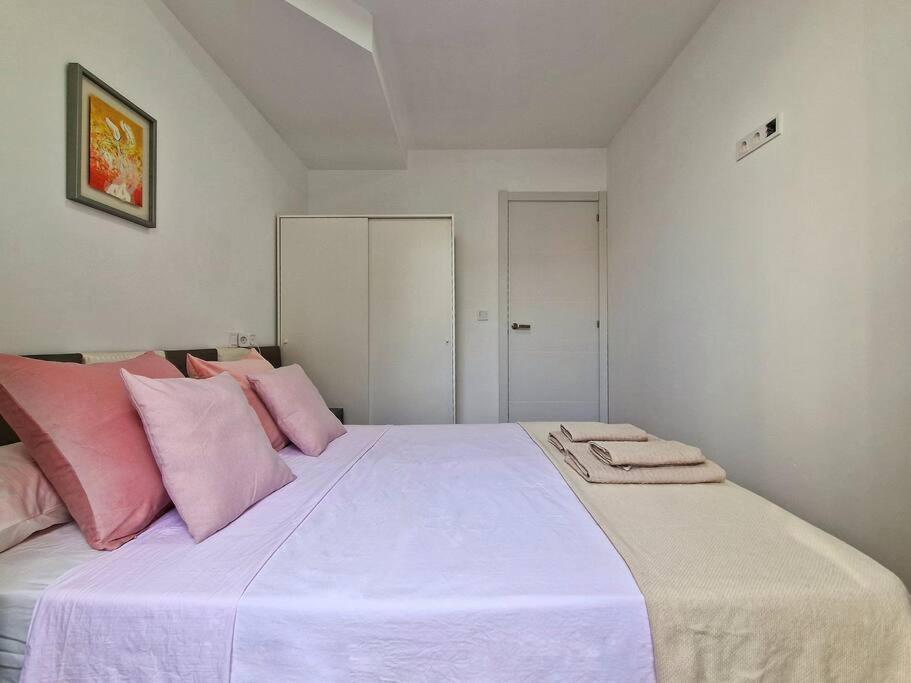 Encantador Duplex Para 6 A 1 Minuto De La Playa Benalmádena Exteriér fotografie